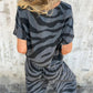 Damesset met zebraprint V-hals, top en broek
