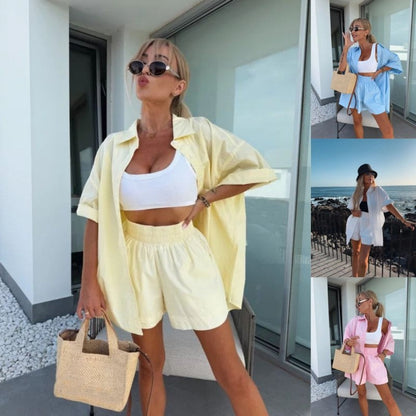 Set van 2 levendige effen shirts met korte mouwen en hoge taille shorts